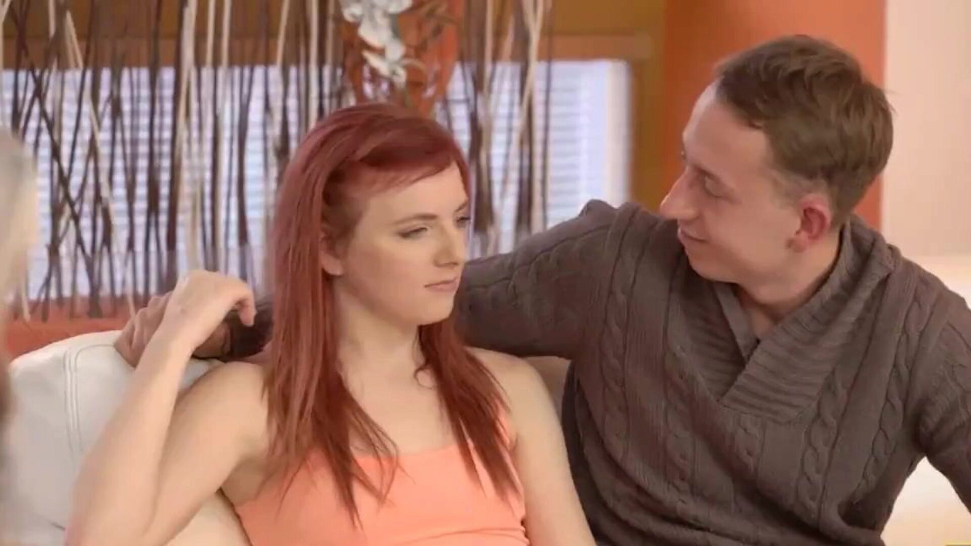DADDY4K. I programmi TV sono così noiosi che la ragazza come to a conclusion di cavalcare